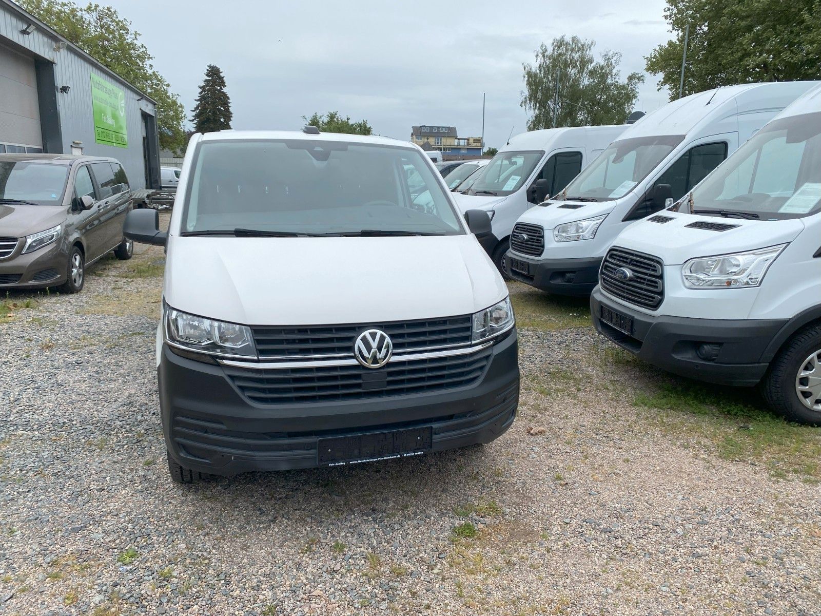 Fahrzeugabbildung Volkswagen T6.1 Transporter Kasten lang ,AHK,SHZ,SHg