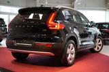 Volvo XC 40 D3 Geartronic Momentum *LED*Virtual*Navi* - Volvo XC40 Momentum mit Diesel-Antrieb