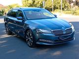 Skoda Superb 2.0 TDI 140kW DSG 4x4 STYLE Pano Stdheizg - Skoda Superb: 140