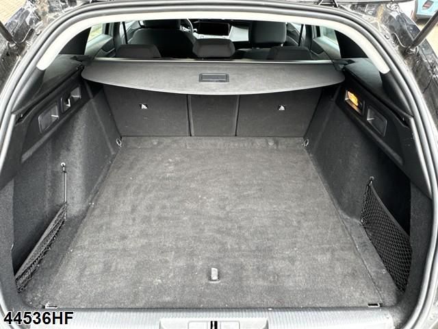 Fahrzeugabbildung Peugeot 308 SW Active Pack SHZ+PDC+CARPLAY