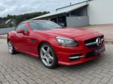 Mercedes-Benz SLK 200 AMG-Line Autom. *Airscarf*Bi-Xenon*Navi* - Mercedes SLK-Klasse mit Schiebedach