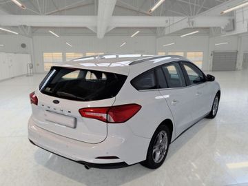 Ford Focus - 4