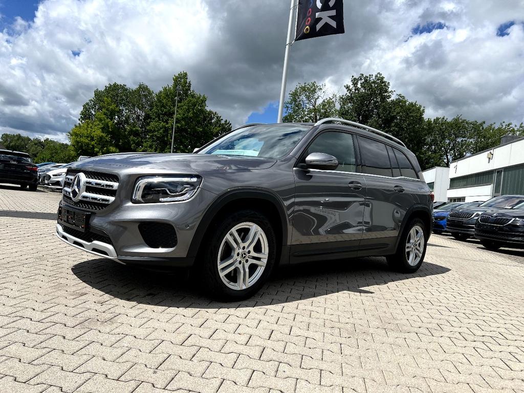 MercedesBenz GLB 220d Style 4Matic LED Navi Sitzh Kamera 2021