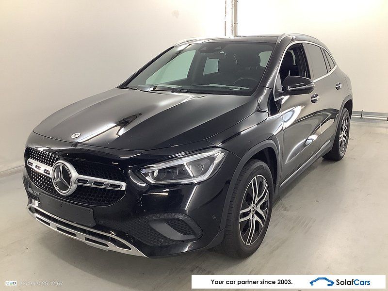 Mercedes-Benz GLA 180 d Aut. Pano Multibeam Ambient Widescree