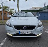 Volvo V40 T3 Momentum | Kamera, SHZ, BT | TÜV 09/26 - gebrauchte Volvo V40 aus dem Jahr 2012