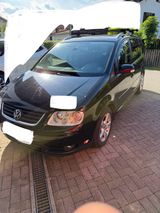 Volkswagen VW Touran 2.0 TDI 170 PS, Abn. AHK, Sitzhe... - Volkswagen Touran: TDI 170 Ps