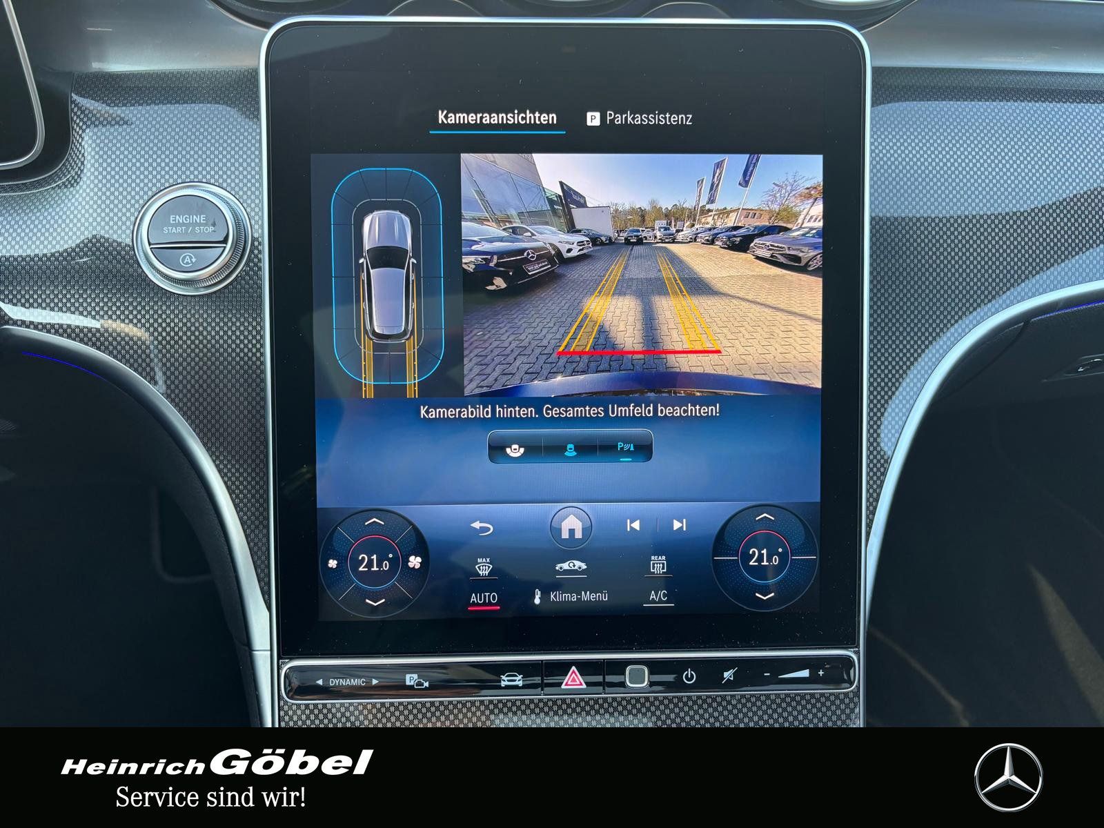 Fahrzeugabbildung Mercedes-Benz C 300 T AMG-ADV+ PANO MEM-SIT WP LED KAM AMB-BEL