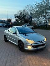 Peugeot 206cc Top Zustand - Peugeot 206 in Frankfurt (Main)