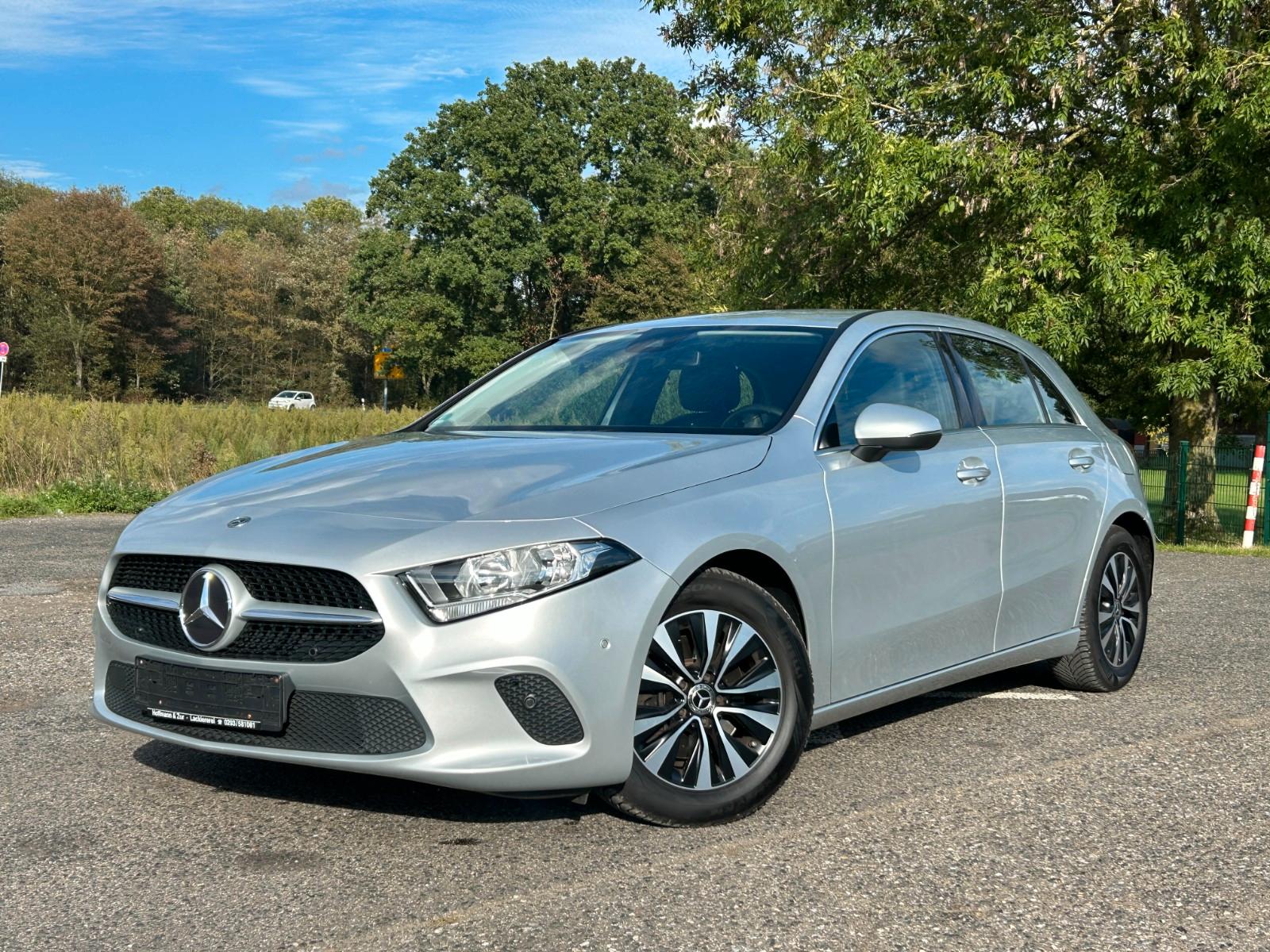 Mercedes-Benz A 200 1.3 Progressive Navi Kamera Klimaautomatik