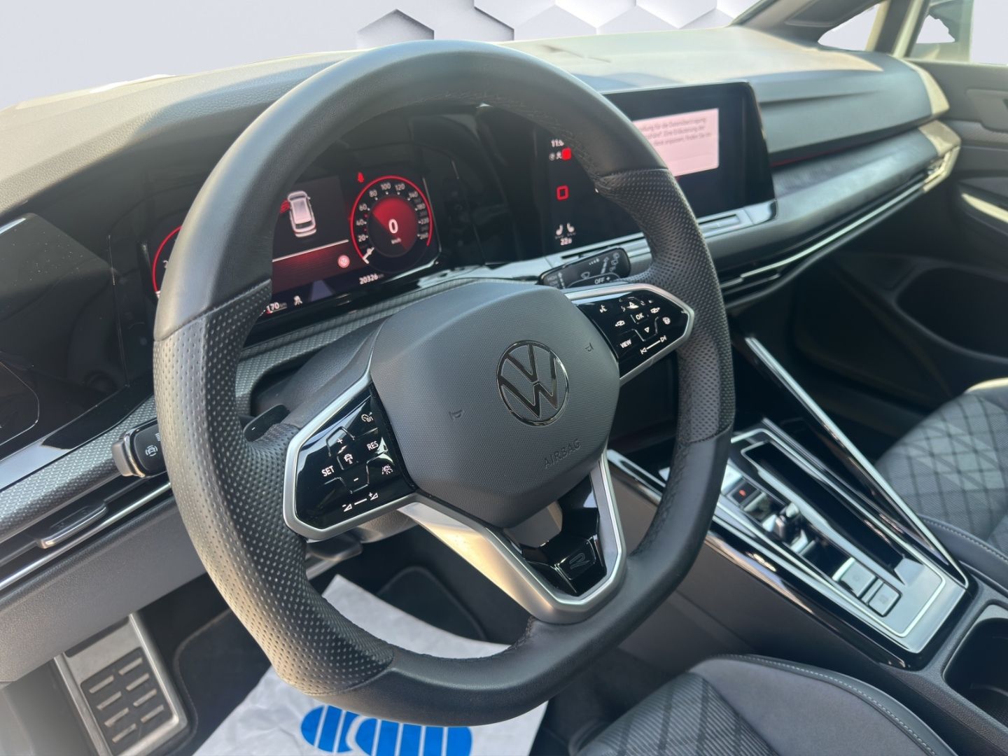 Golf Variant VIII Mildhybrid R-Line 1.5 eTSI DSG