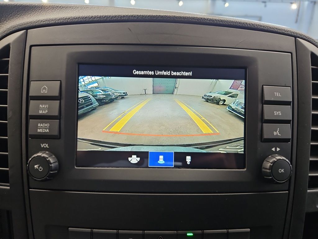 Fahrzeugabbildung Mercedes-Benz Vito 119 CDI Tourer kompakt Navi Distronic LED