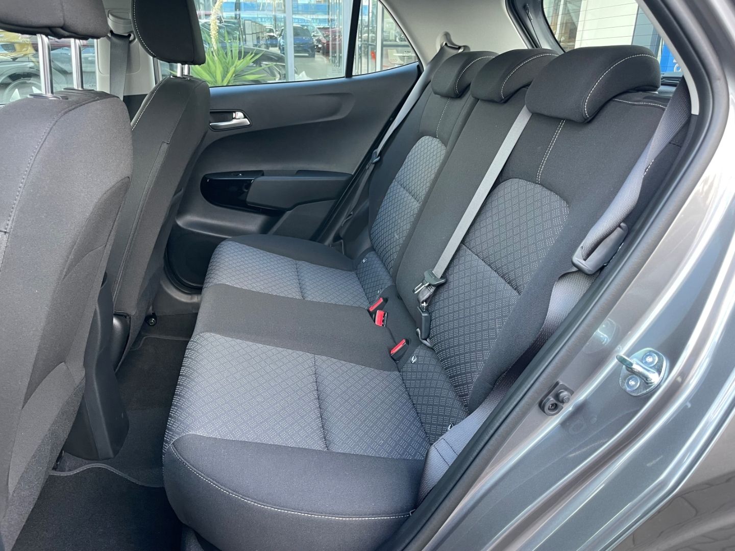 Fahrzeugabbildung Kia Picanto Vision 1.0 DAB Navi Kamera PDC