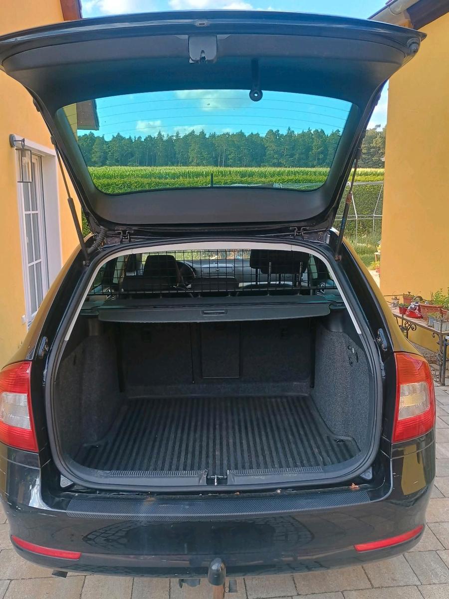 Skoda Octavia 2011 — photo 5
