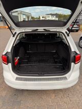 Volkswagen Passat 2.0 TDI SCR Business - Volkswagen Passat in Mönchengladbach