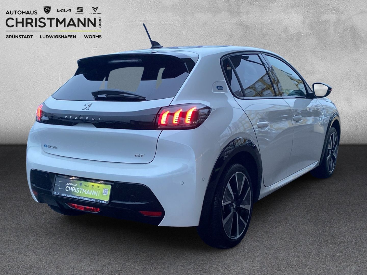 Fahrzeugabbildung Peugeot 208 e- GT Elektromotor 136 *Navi*Kamera*Sitzheiz