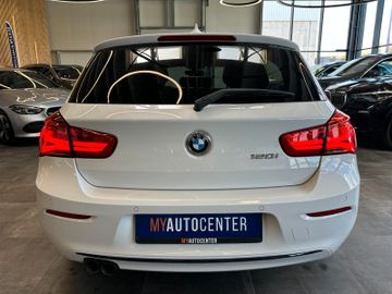 BMW 120 i Sport Line *LED*Navi*Schiebedach*