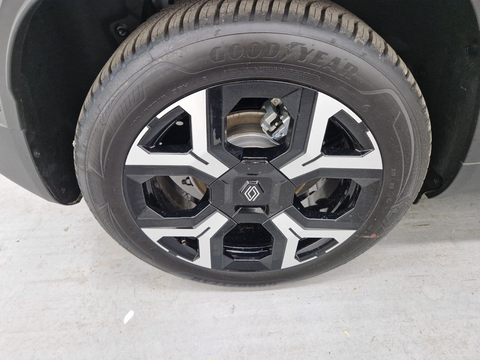 RENAULT R 4 E-Tech Techno 150 Comfort Range – Bild 7