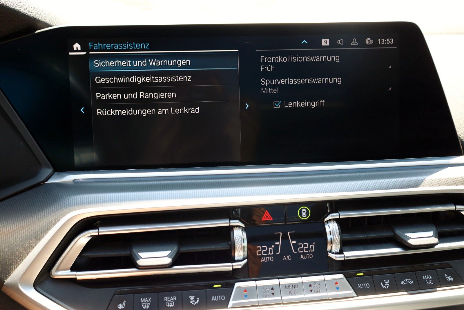 Fahrzeugabbildung BMW X5 xDrive 45 e,Kamera,Memory Si,Panorama,AHK el.