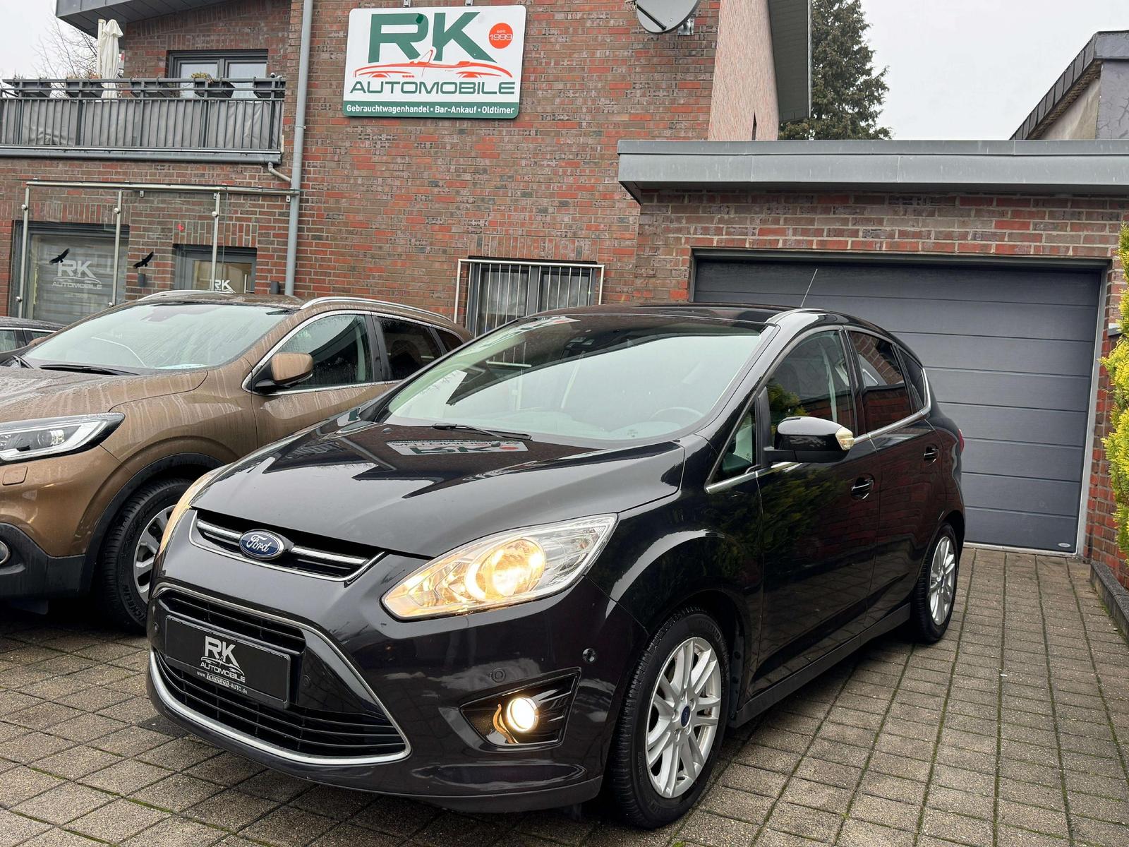 Ford C-Max Titanium (Großer Service neu)