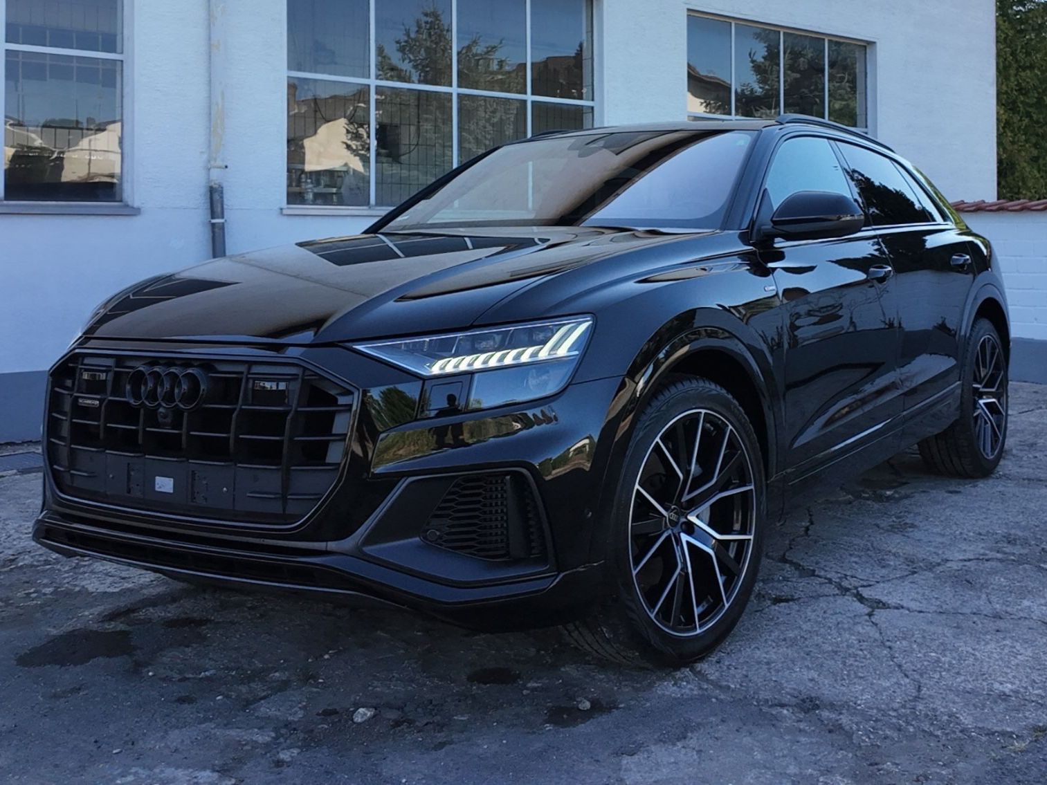 Audi Q8 55 TFSI quattro / Audi-Garantie foto 4