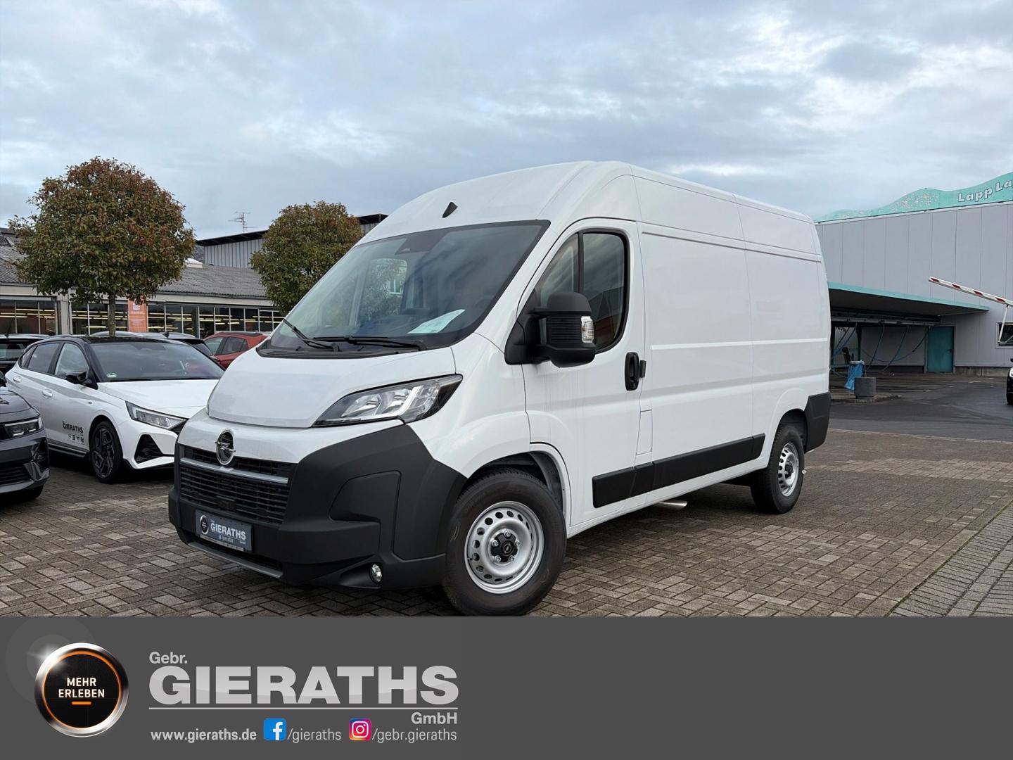 Opel Movano 132 KW/180 PS Automatik AHK  ACC Apple Ca