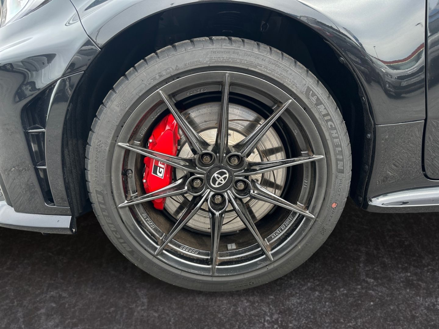 Toyota Yaris - Bild 18