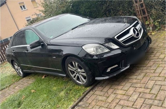 Mercedes-Benz Mercedes Benz E220 CDI W212