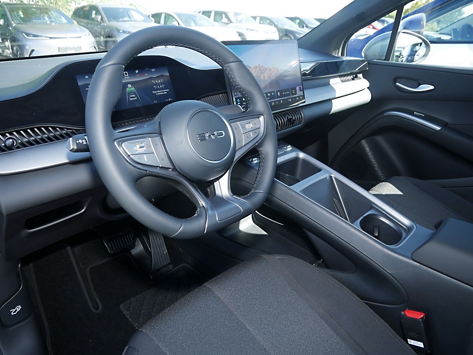 BYD DOLPHIN
