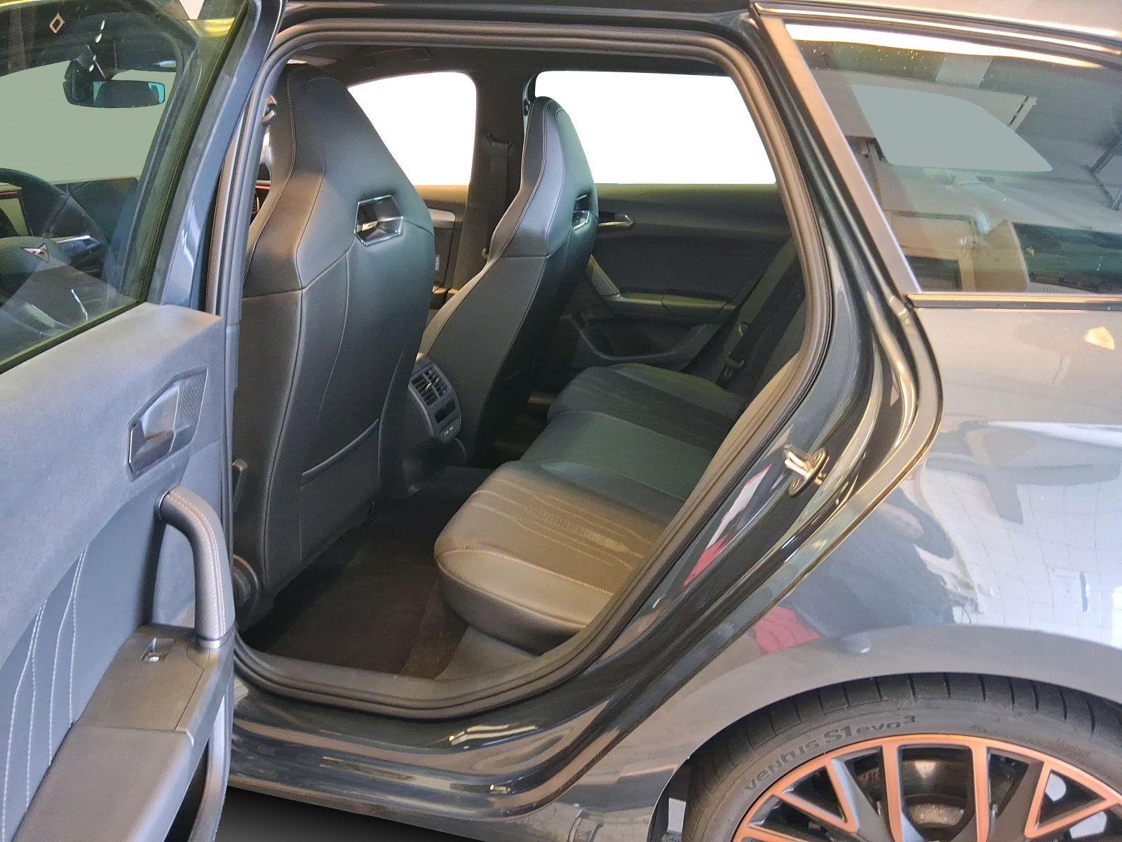 Seat Leon - Bild 10