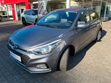 Hyundai i20 Trend, Navi, Kamera, Freisprech. Tempomat - Hyundai i20 in Bonn