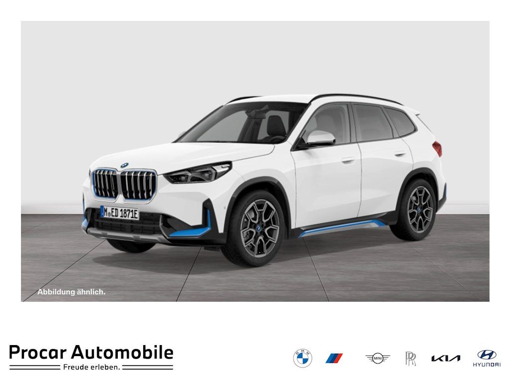 Image of BMW iX1