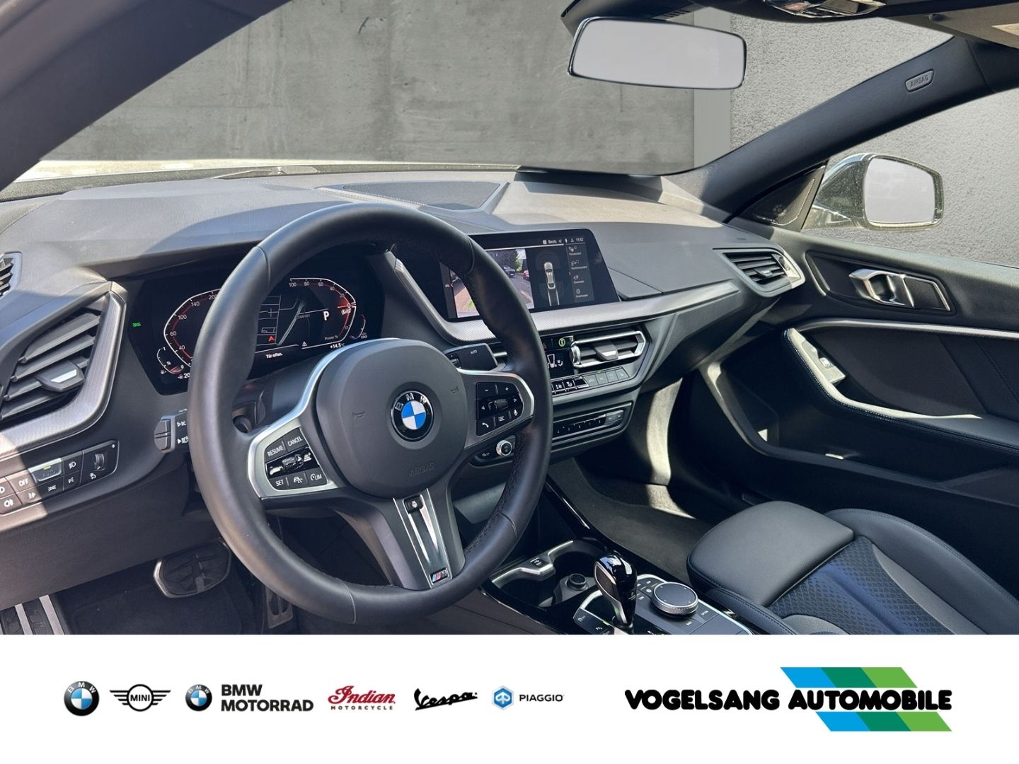 Fahrzeugabbildung BMW 218 Gran Coupe i M Sport Park-Assistent Navi LED