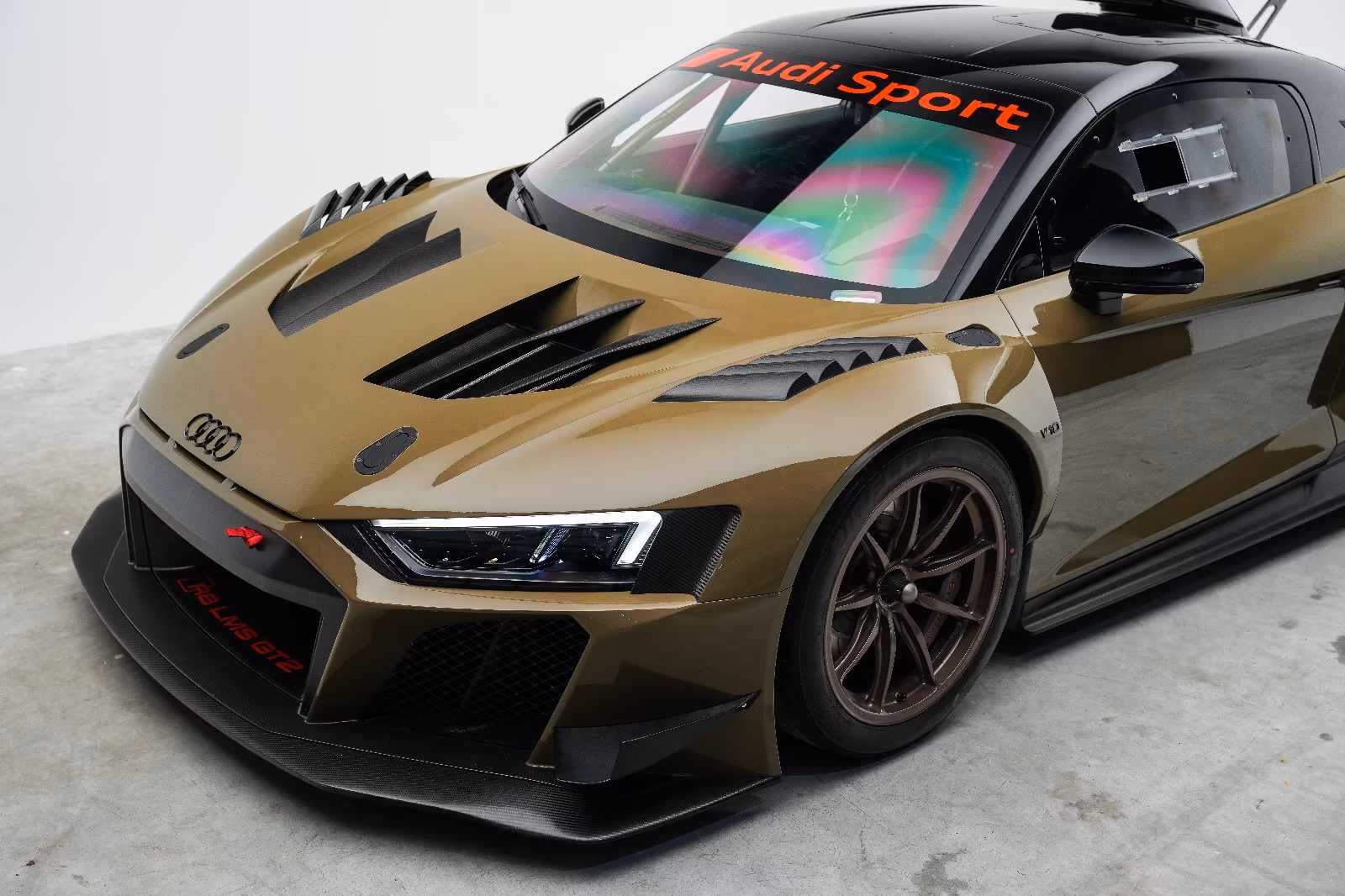 Audi R8 LMS GT2 Color Edition