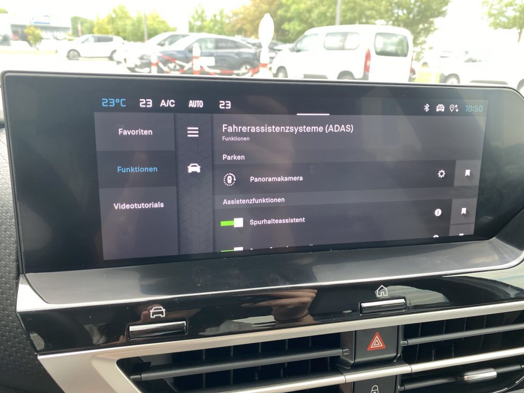 Fahrzeugabbildung Citroën C4 PureTech 130 *Automatik* MAX *360Grad Kamera*