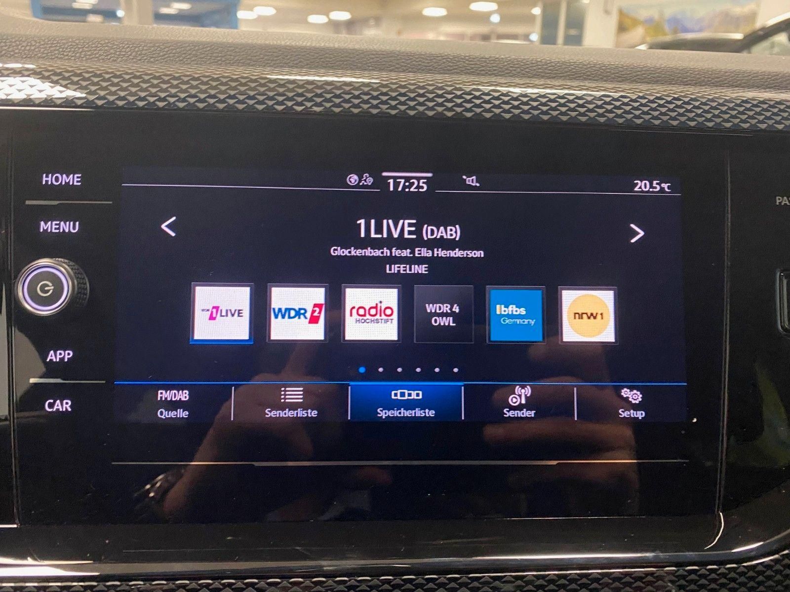 Fahrzeugabbildung Volkswagen Polo 1.0 TSI DSG Life+3 J Garantie bis 90.000 KM