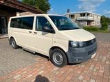 Volkswagen T5 Caravelle lang 9.Sitzer+Behindertengerecht+ - Volkswagen T5 Caravelle aus 2012