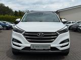 Hyundai Tucson 1,6 4WD Automatik Premium - Hyundai TUCSON: Premium