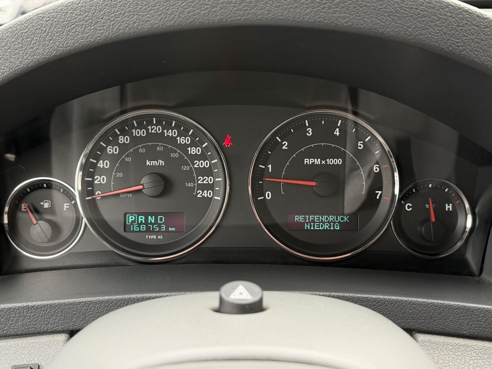 JEEP GRAND CHEROKEE 5.7 V8 326 ch 4X4 BVA