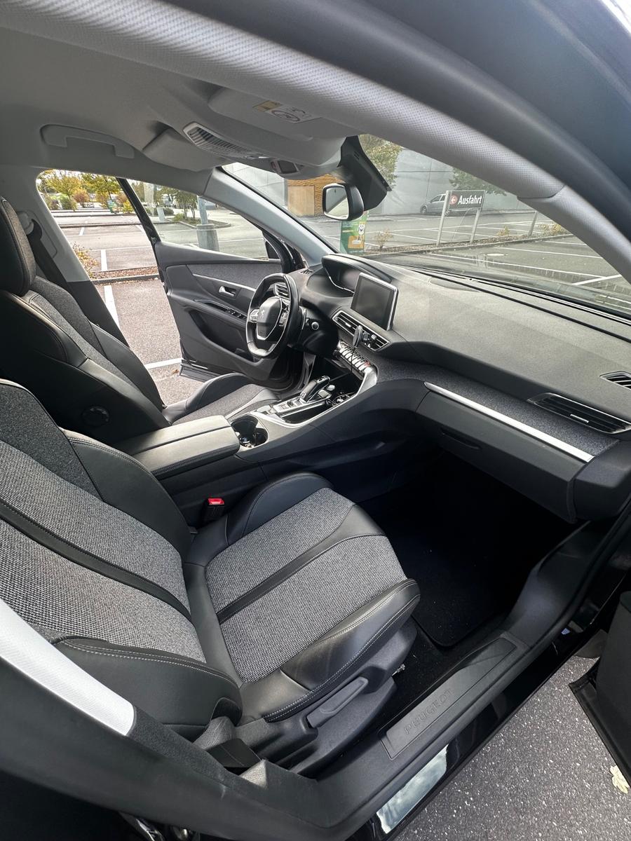 Peugeot 3008 2.0 BlueHDi 180 EAT8 Allure 