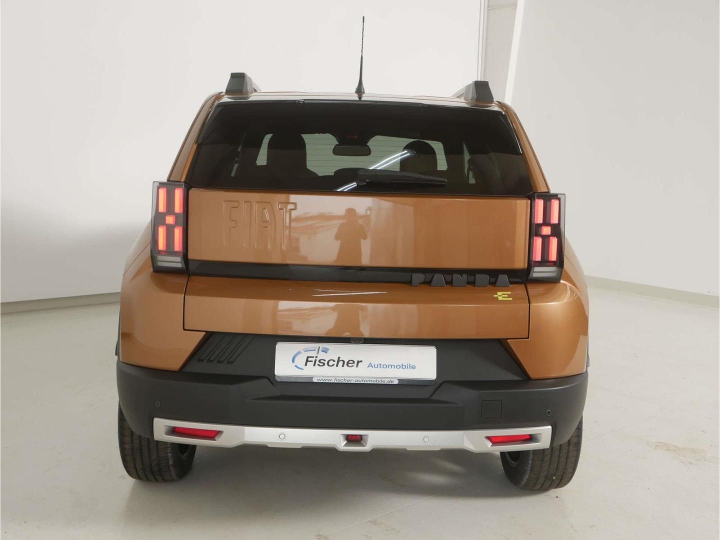 Fiat Grande Panda e Elektro la Prima