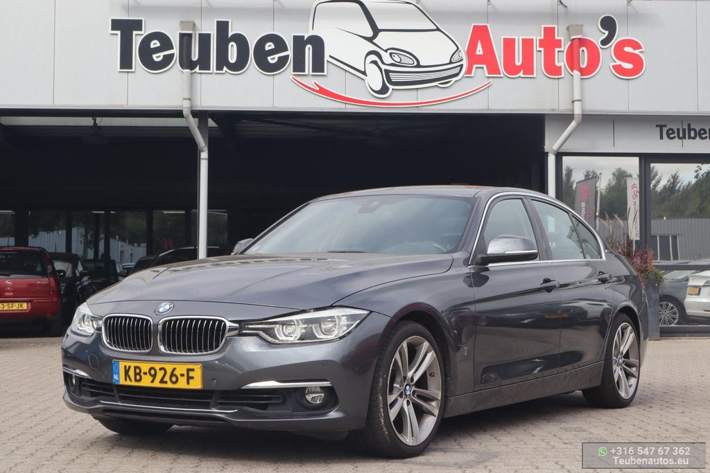 Image of BMW 330