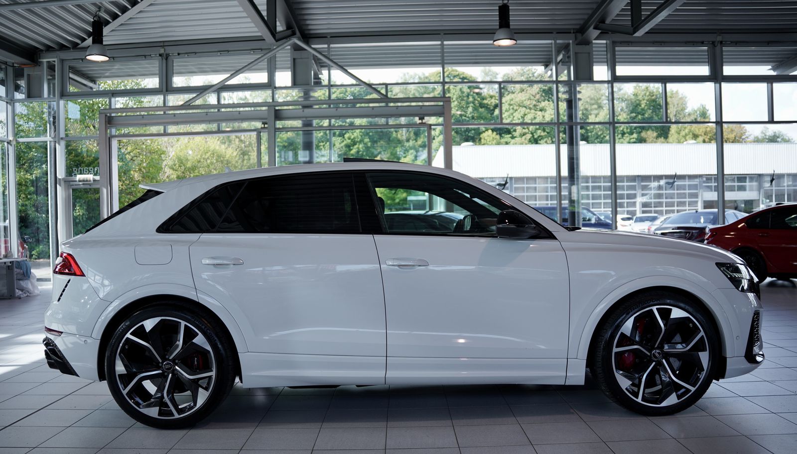 Audi Rsq8