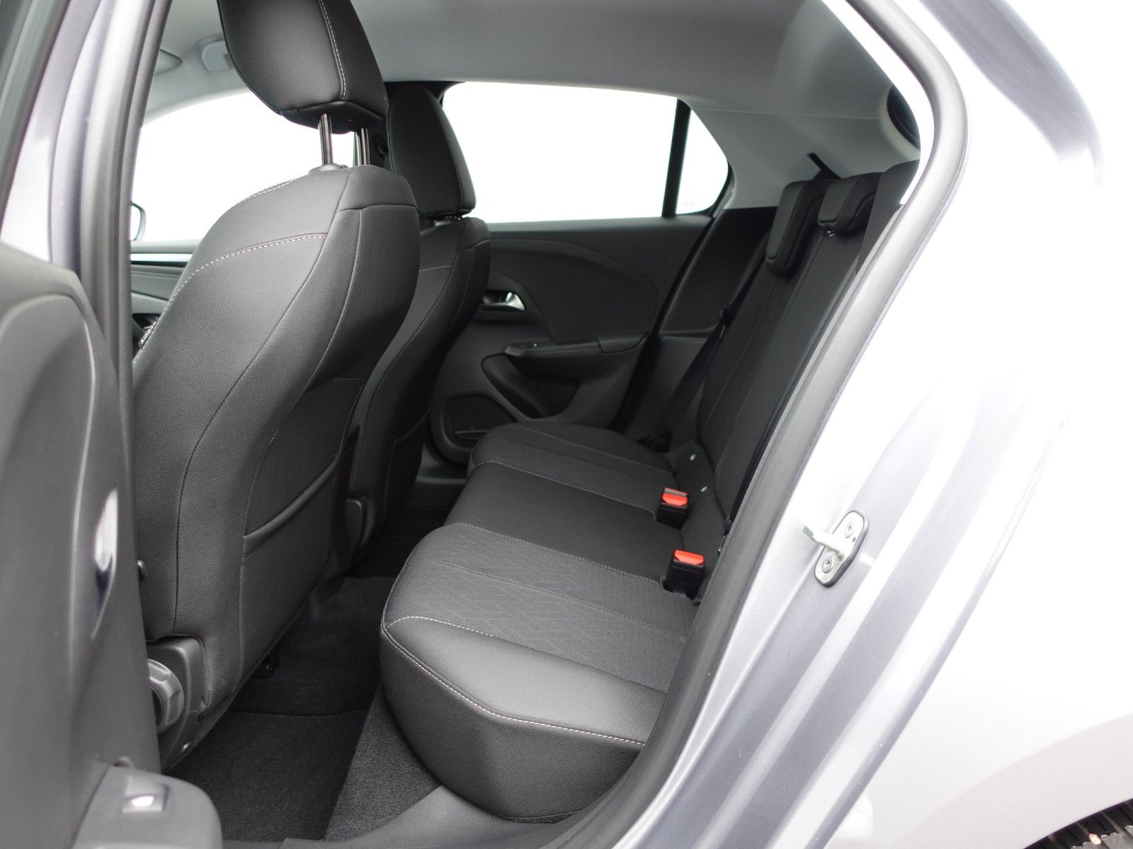 Fahrzeugabbildung Opel Corsa-e Elegance,10"Navi,Sitzhz,Kamera,11kWLader
