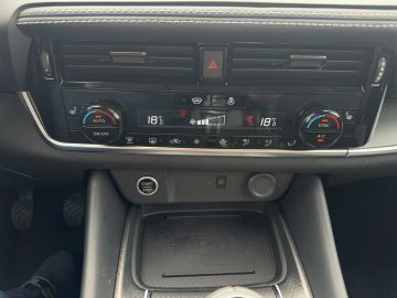 Nissan Qashqai N-Connecta 1.3 DIG-T °LED°Navi°SHZ°ACC°