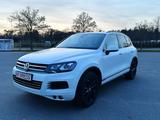 Volkswagen Touareg V8 TDI R-Line *410 PS / 1.100NM* 3.Hand - VW Touareg Gebrauchtwagen in Frankfurt
