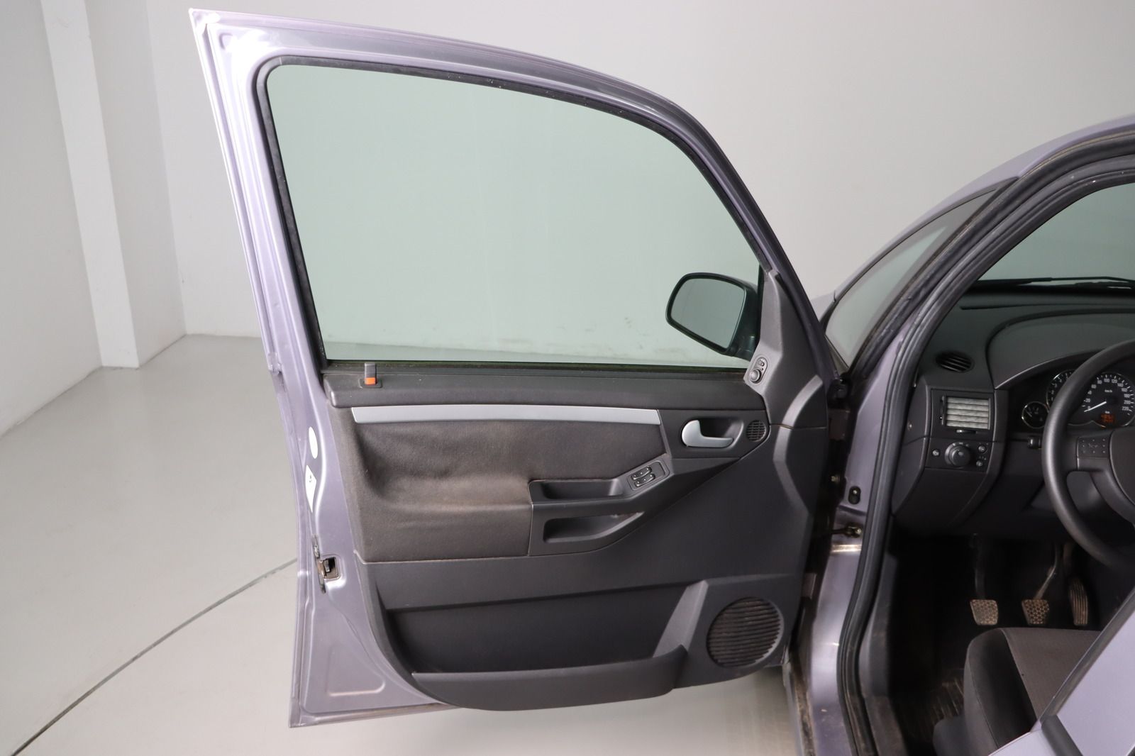 Fahrzeugabbildung Opel Meriva 1.4 TWINPORT * Klima *