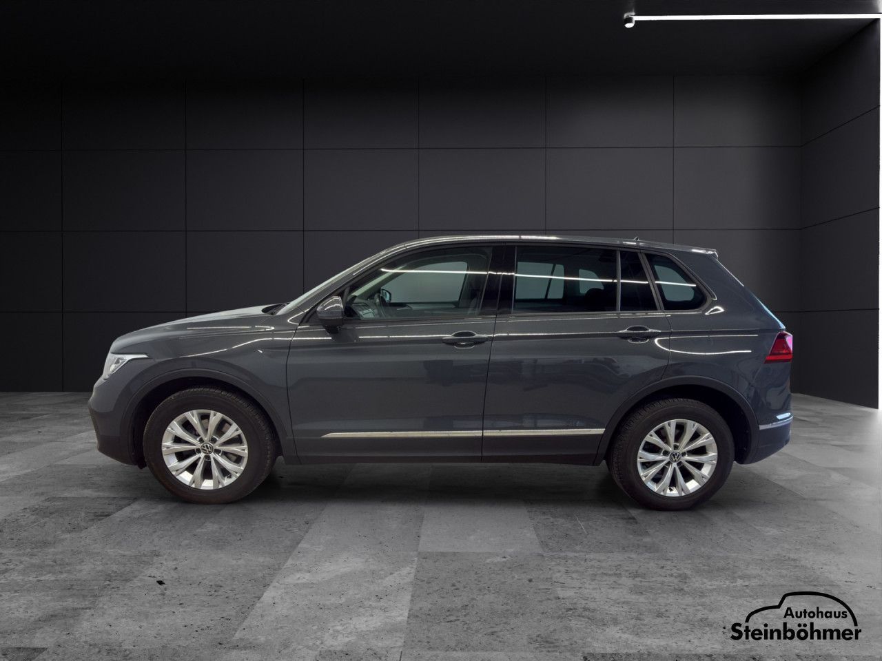 Volkswagen Tiguan 2.0TDI DSG IQ.Light NAV SHZ SideAssist imagem 2