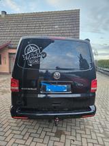 Volkswagen T5 Caravelle mit neuen Motor - Volkswagen T5: Motor