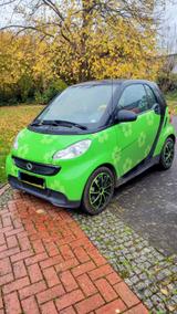 Smart ForTwo coupé 1.0 45kW mhd pure pure - Smart ForTwo: Grün