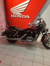 Honda VT1100C3 - HONDA VT 1100